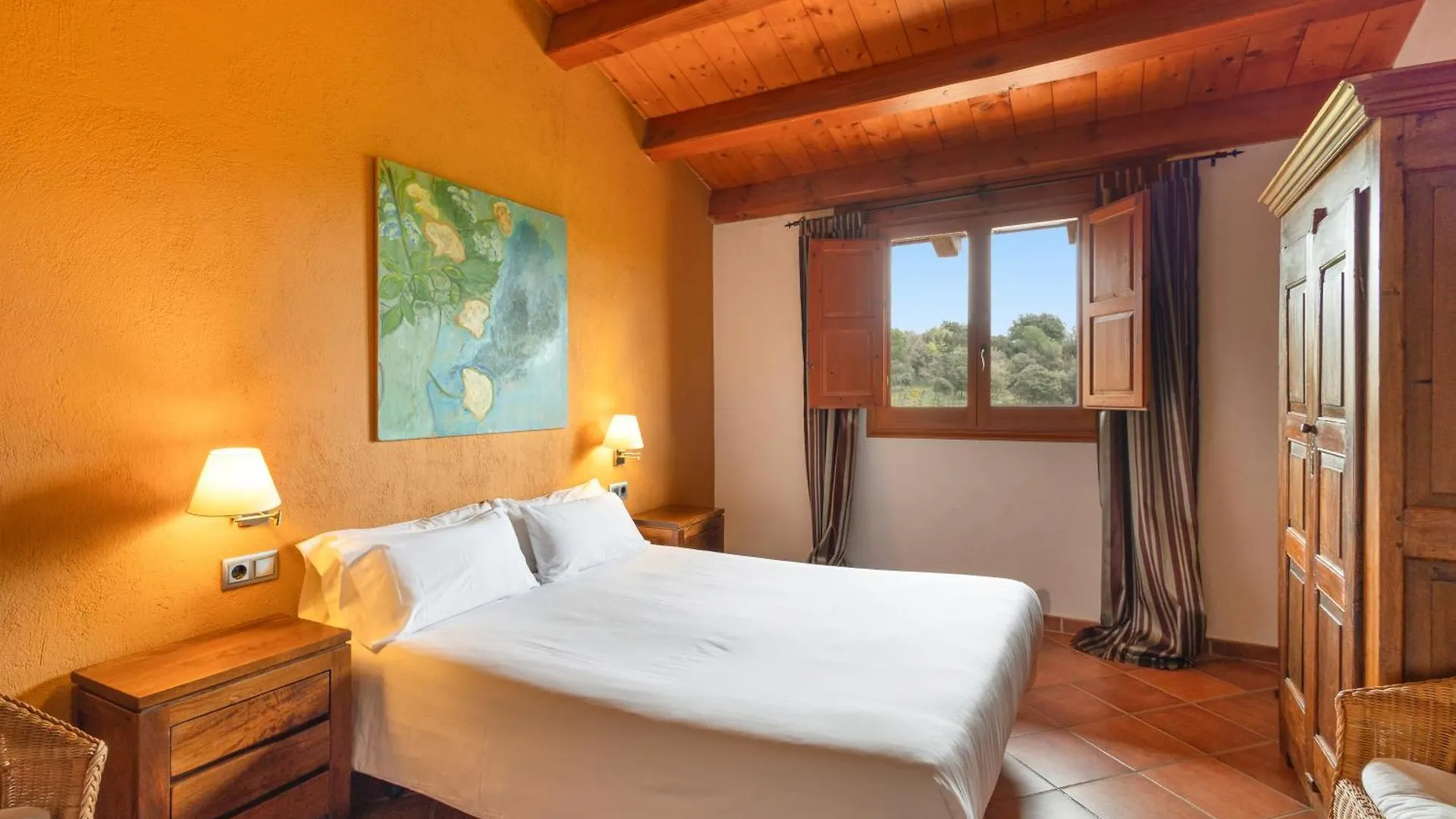 Casa rural La Serreta Gironella España