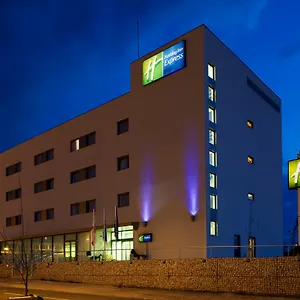 holiday-inn-express-vitoria.sansebastianhotels.net/